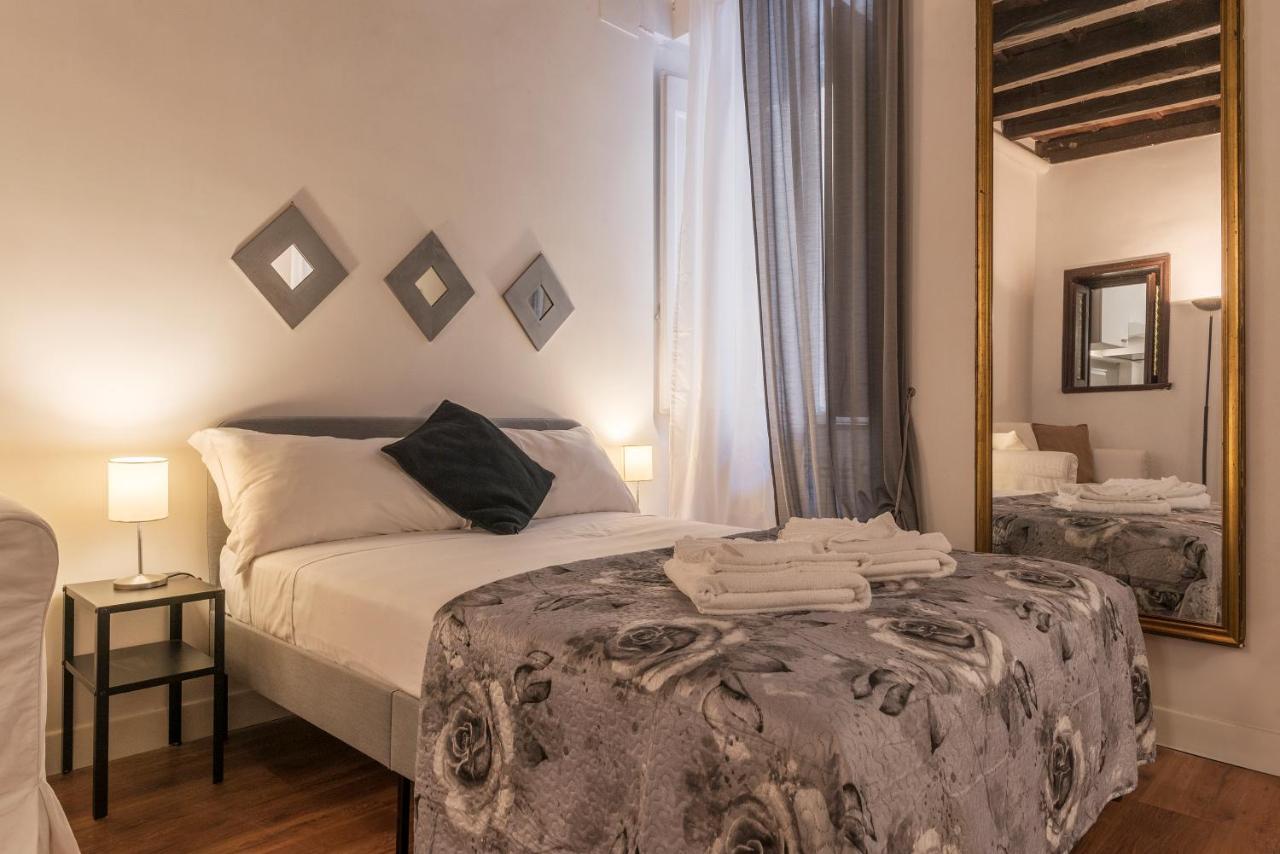 Fori Imperiali Elegant Apartment Róma Kültér fotó