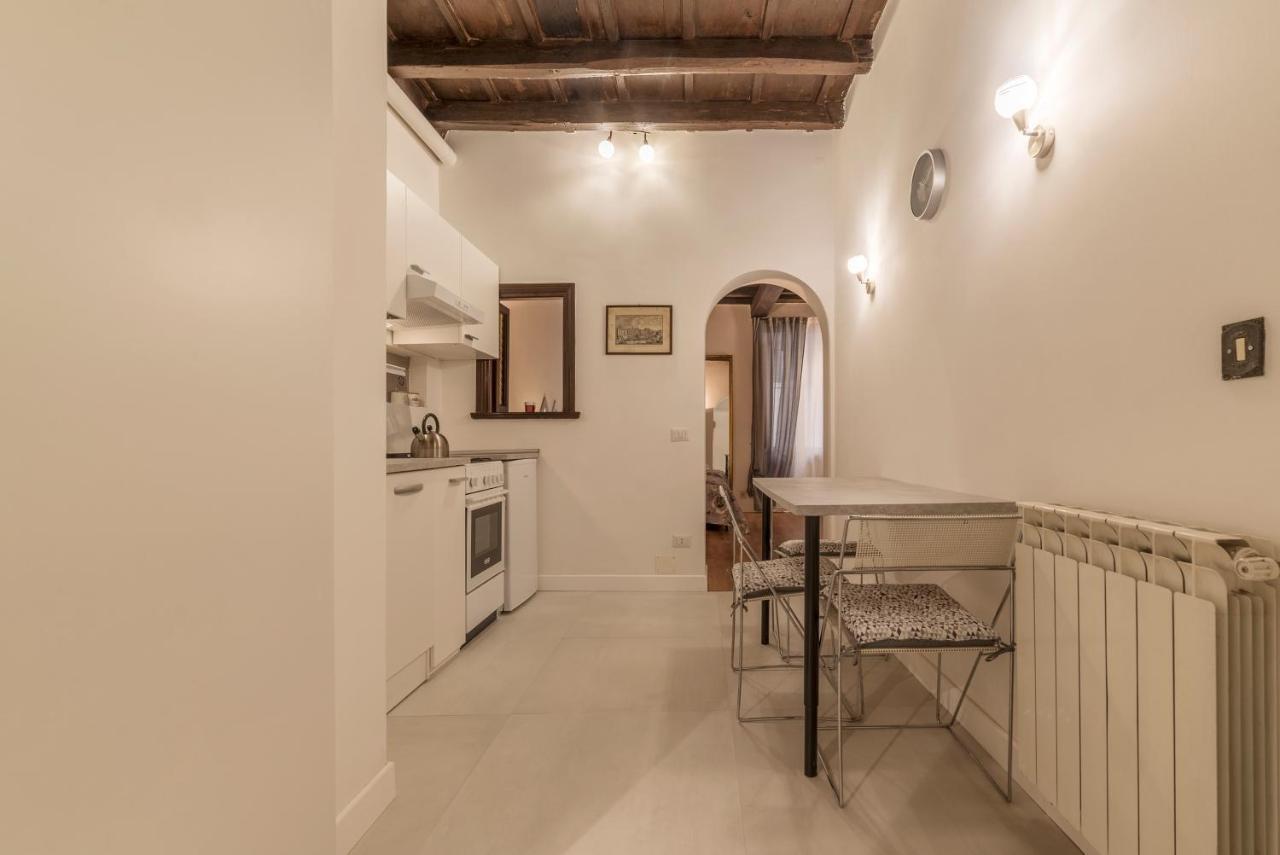 Fori Imperiali Elegant Apartment Róma Kültér fotó
